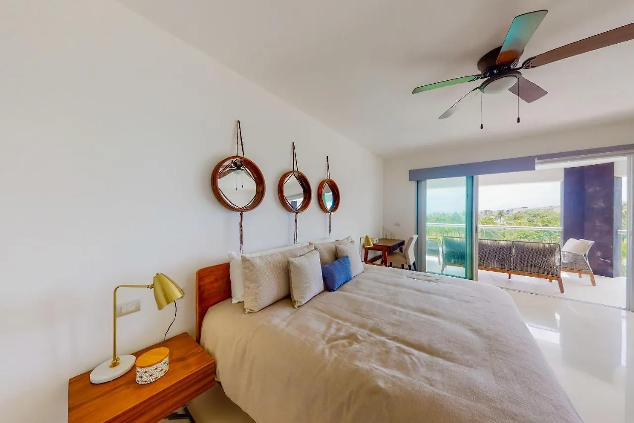 Apartment Hakuna Matata 725N At Mareazul Beachfront Playa del Carmen Mexico