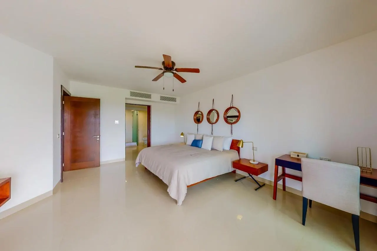 Apartment Hakuna Matata 725N At Mareazul Beachfront Playa del Carmen