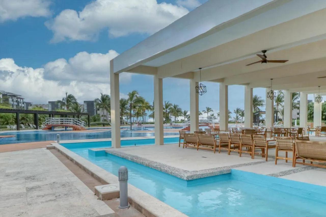 Hakuna Matata 725N At Mareazul Beachfront Playa del Carmen 0*,
