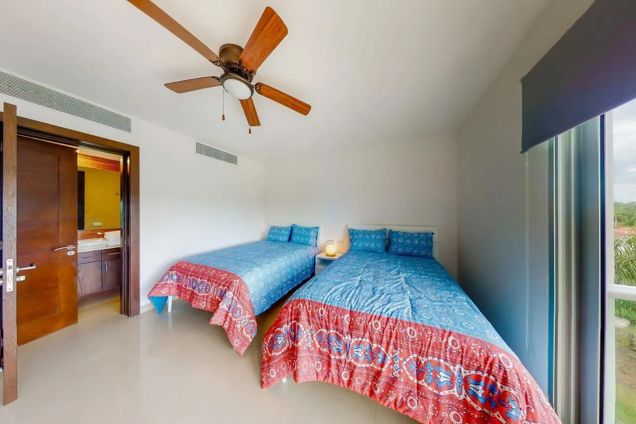 Hakuna Matata 725N At Mareazul Beachfront Playa del Carmen